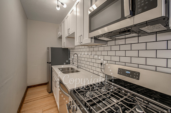 Apartment E-8