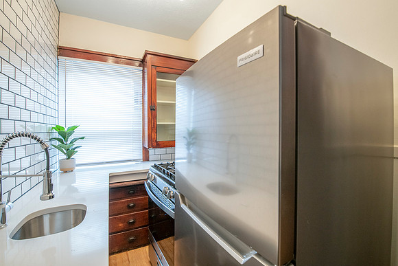 Apartment F-6